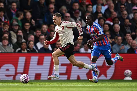 دقيقة بدقيقة.. كريستال بالاس 1-0 ليفربول.. تصدي رائع